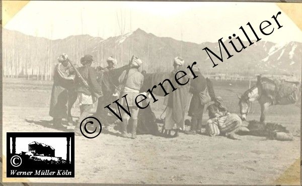 Foto Wilhelm Rieck , Afghanistan, Darulaman, Darul-Aman, Berlin, 1922, Amanullah, Rieck, Kabul, Tape-Taj-Beg, Maass, Harten, Standke, Plessen, Kandahar, Horten, harten, Bau, Palast, Bazar, Timur Schah, Partschin, Parschin, Teheran, Persien, Iran, aden, Vesuv, Neapel, Bombay, Maass, Bagman, Grobba, Gerber, Burg, wandgem&auml;lde, K&ouml;nigszimmer, Elefantenrennen, B&uuml;nte, Fensterblick, Winter, Reiterverein, Grantham, Suraija, Turmzimmer, Suez, Lyzeum, Schl&uuml;terstr, Berlin, Sancoussi, Potsdam, Schlossd&auml;cher, Schlossdach, Schachpartner, Kupfterd&auml;cher, Kupfterdach, K&ouml;niglich Afghanischen Gesandtschaft, Berlin-Moabit, Alim Khan, Emir von Buchara, Lalander, Thaj Mahal, Agra, Parron, Baron Plessen, Mehl-Bazar, Mehlh&auml;ndler, Obsth&auml;ndler, Zuckerb&auml;cker, Silberschmiede, Habibullah, Bank Ottoman, Pulverfabrik, Uran-Wiederaufbereitungsanlagen, F13, Gallipoli, 