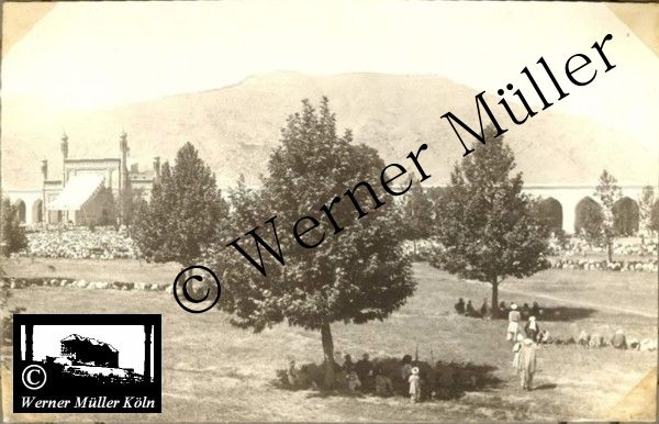 It-i-curban, Habibullah, Batscha-ser-kau, Foto Wilhelm Rieck , Afghanistan, Darulaman, Darul-Aman, Berlin, 1922, Amanullah, Rieck, Kabul, Tape-Taj-Beg, Maass, Harten, Standke, Plessen, Kandahar, Horten, harten, Bau, Palast, Bazar, Timur Schah, Partschin, Parschin, Teheran, Persien, Iran, aden, Vesuv, Neapel, Bombay, Maass, Bagman, Grobba, Gerber, Burg, wandgem&auml;lde, K&ouml;nigszimmer, Elefantenrennen, B&uuml;nte, Fensterblick, Winter, Reiterverein, Grantham, Suraija, Turmzimmer, Suez, Lyzeum, Schl&uuml;terstr, Berlin, Sancoussi, Potsdam, Schlossd&auml;cher, Schlossdach, Schachpartner, Kupfterd&auml;cher, Kupfterdach, K&ouml;niglich Afghanischen Gesandtschaft, Berlin-Moabit, Alim Khan, Emir von Buchara, Lalander, Thaj Mahal, Agra, Parron, Baron Plessen, Mehl-Bazar, Mehlh&auml;ndler, Obsth&auml;ndler, Zuckerb&auml;cker, Silberschmiede, Habibullah, Bank Ottoman, Pulverfabrik, Uran-Wiederaufbereitungsanlagen, F13, Gallipoli, 