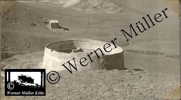 Foto Wilhelm Rieck , Afghanistan, Darulaman, Darul-Aman, Berlin, 1922, Amanullah, Rieck, Kabul, Tape-Taj-Beg, Maass, Harten, Standke, Plessen, Kandahar, Horten, Harten, Bau, Palast, Bazar, Timur Schah, Partschin, Parschin, Teheran, Persien, Iran, aden, Vesuv, Neapel, Bombay, Maass, Bagman, Grobba, Gerber, Burg, wandgem&auml;lde, K&ouml;nigszimmer, Elefantenrennen, B&uuml;nte, Fensterblick, Winter, Reiterverein, Grantham, Suraija, Turmzimmer, Suez, Lyzeum, Schl&uuml;terstr, Berlin, Sancoussi, Potsdam, Schlossd&auml;cher, Schlossdach, Schachpartner, Kupfterd&auml;cher, Kupfterdach, K&ouml;niglich Afghanischen Gesandtschaft, Berlin-Moabit, Alim Khan, Emir von Buchara, Lalander, Thaj Mahal, Agra, Parron, Baron Plessen, Mehl-Bazar, Mehlh&auml;ndler, Obsth&auml;ndler, Zuckerb&auml;cker, Silberschmiede, Habibullah, Bank Ottoman, Pulverfabrik, Uran-Wiederaufbereitungsanlagen, F13, Gallipoli, 