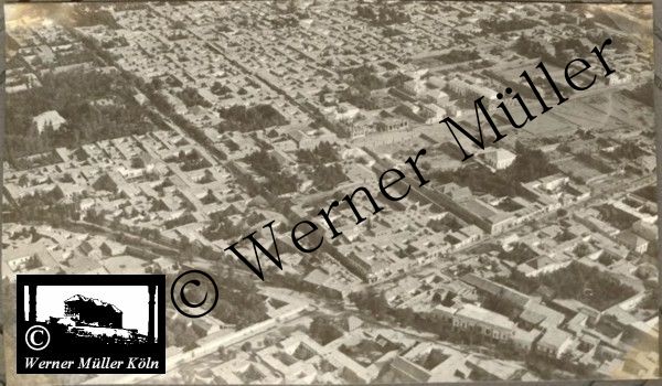 Foto Wilhelm Rieck , Afghanistan, Darulaman, Darul-Aman, Berlin, 1922, Amanullah, Rieck, Kabul, Tape-Taj-Beg, Maass, Harten, Standke, Plessen, Kandahar, Horten, Harten, Bau, Palast, Bazar, Timur Schah, Partschin, Parschin, Teheran, Persien, Iran, aden, Vesuv, Neapel, Bombay, Maass, Bagman, Grobba, Gerber, Burg, wandgem&auml;lde, K&ouml;nigszimmer, Elefantenrennen, B&uuml;nte, Fensterblick, Winter, Reiterverein, Grantham, Suraija, Turmzimmer, Suez, Lyzeum, Schl&uuml;terstr, Berlin, Sancoussi, Potsdam, Schlossd&auml;cher, Schlossdach, Schachpartner, Kupfterd&auml;cher, Kupfterdach, K&ouml;niglich Afghanischen Gesandtschaft, Berlin-Moabit, Alim Khan, Emir von Buchara, Lalander, Thaj Mahal, Agra, Parron, Baron Plessen, Mehl-Bazar, Mehlh&auml;ndler, Obsth&auml;ndler, Zuckerb&auml;cker, Silberschmiede, Habibullah, Bank Ottoman, Pulverfabrik, Uran-Wiederaufbereitungsanlagen, F13, Gallipoli, 