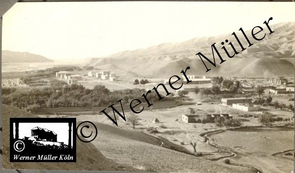 Foto Wilhelm Rieck , Afghanistan, Darulaman, Darul-Aman, Berlin, 1922, Amanullah, Rieck, Kabul, Tape-Taj-Beg, Maass, Harten, Standke, Plessen, Kandahar, Horten, Harten, Bau, Palast, Bazar, Timur Schah, Partschin, Parschin, Teheran, Persien, Iran, aden, Vesuv, Neapel, Bombay, Maass, Bagman, Grobba, Gerber, Burg, wandgem&auml;lde, K&ouml;nigszimmer, Elefantenrennen, B&uuml;nte, Fensterblick, Winter, Reiterverein, Grantham, Suraija, Turmzimmer, Suez, Lyzeum, Schl&uuml;terstr, Berlin, Sancoussi, Potsdam, Schlossd&auml;cher, Schlossdach, Schachpartner, Kupfterd&auml;cher, Kupfterdach, K&ouml;niglich Afghanischen Gesandtschaft, Berlin-Moabit, Alim Khan, Emir von Buchara, Lalander, Thaj Mahal, Agra, Parron, Baron Plessen, Mehl-Bazar, Mehlh&auml;ndler, Obsth&auml;ndler, Zuckerb&auml;cker, Silberschmiede, Habibullah, Bank Ottoman, Pulverfabrik, Uran-Wiederaufbereitungsanlagen, F13, Gallipoli, 